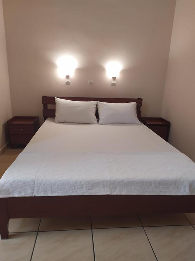 Markos Apartments 4 Stoúpa Dış mekan fotoğraf