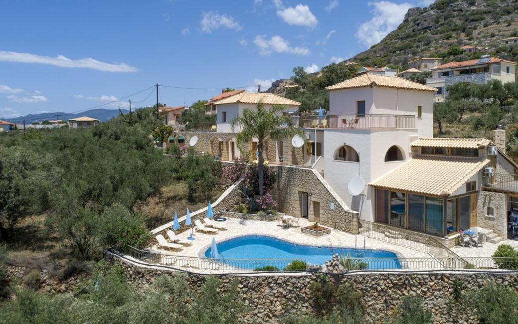 Markos Apartments 4 Stoúpa Dış mekan fotoğraf