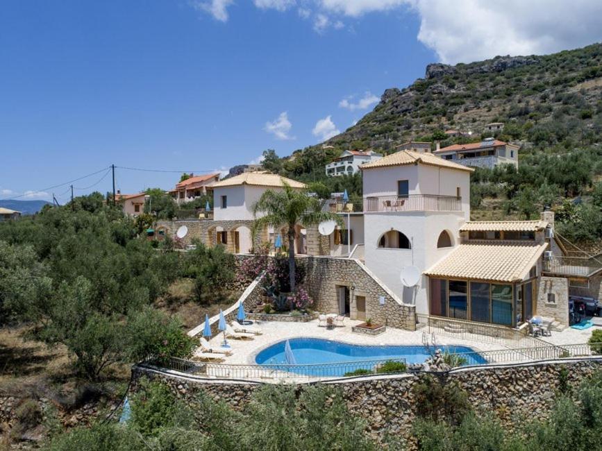 Markos Apartments 4 Stoúpa Dış mekan fotoğraf